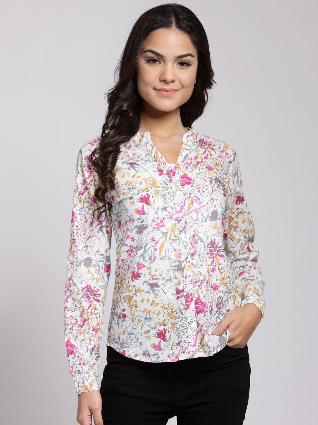 cation women off-white & pink regular fit printed casual shirt