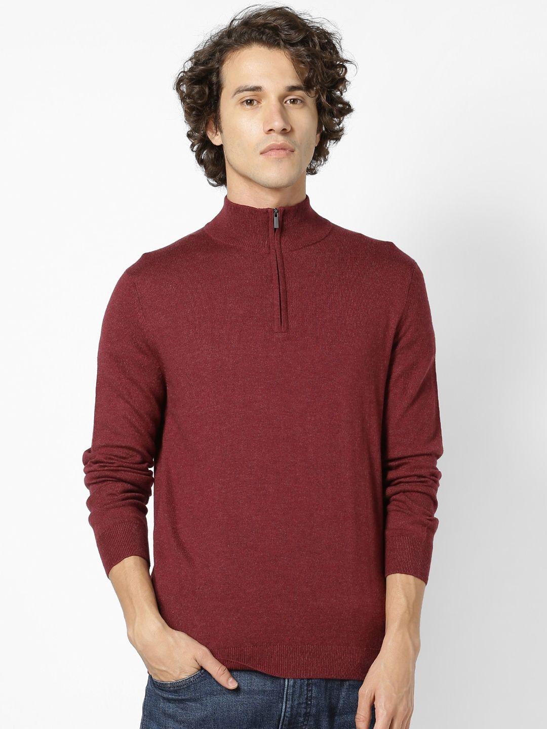 celio men burgundy solid pullover sweater