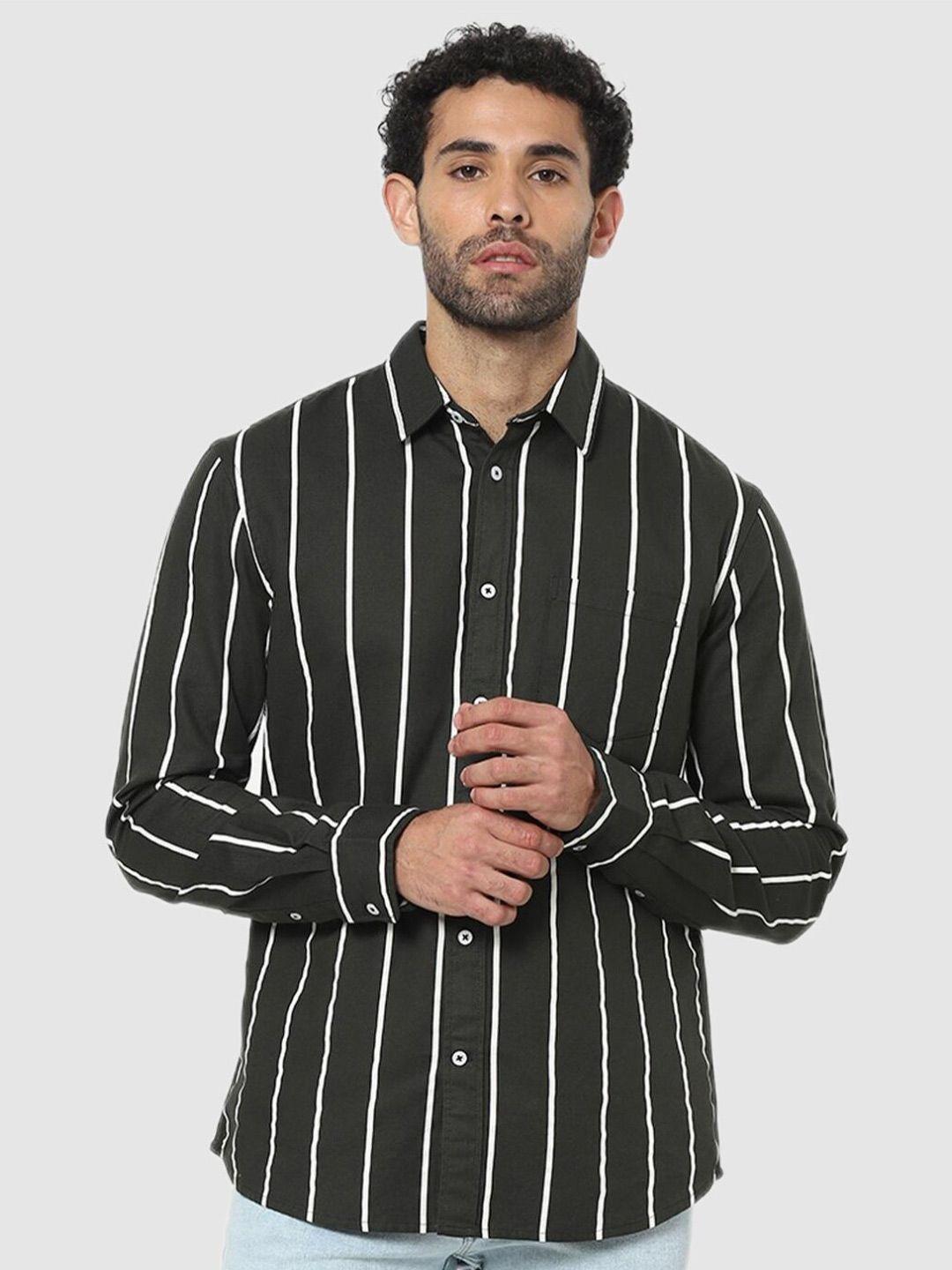 celio men charcoal classic striped casual shirt