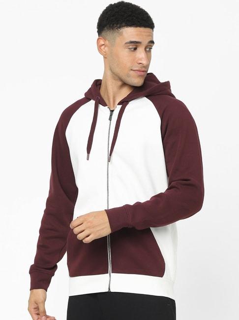 celio* maroon regular fit colour block hooded sweatshirts