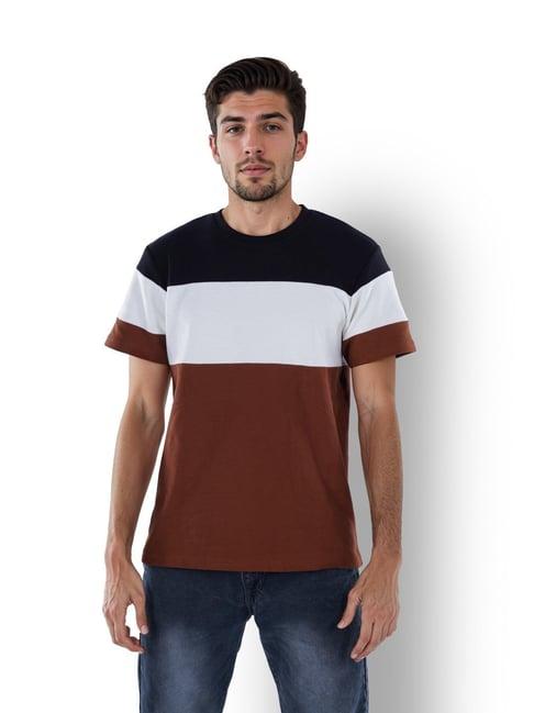 celio* brown straight fit colour block t-shirt