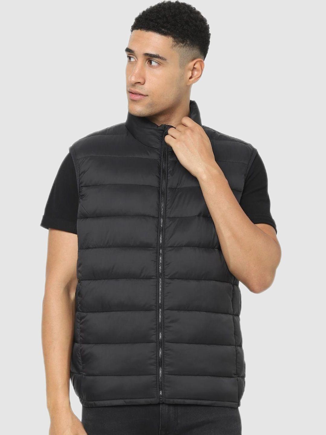 celio men black padded jacket