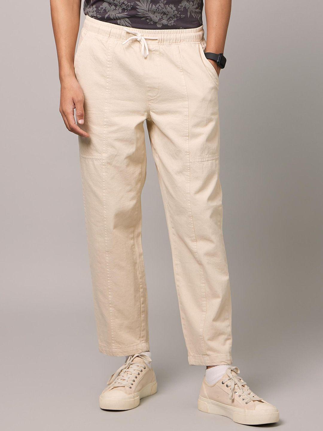 celio men cotton mid-rise plain classic pleated trousers