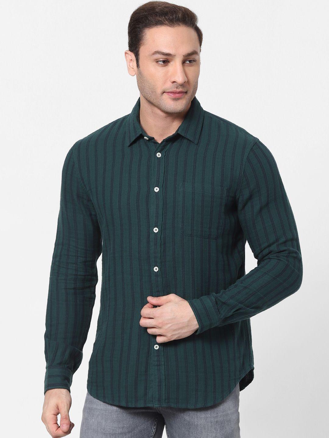 celio men green & blue vertical striped cotton casual shirt