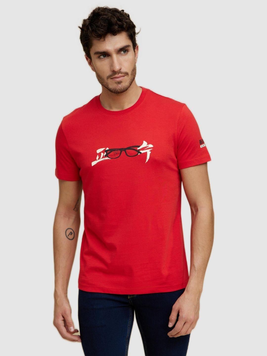 celio men red printed slim fit t-shirt