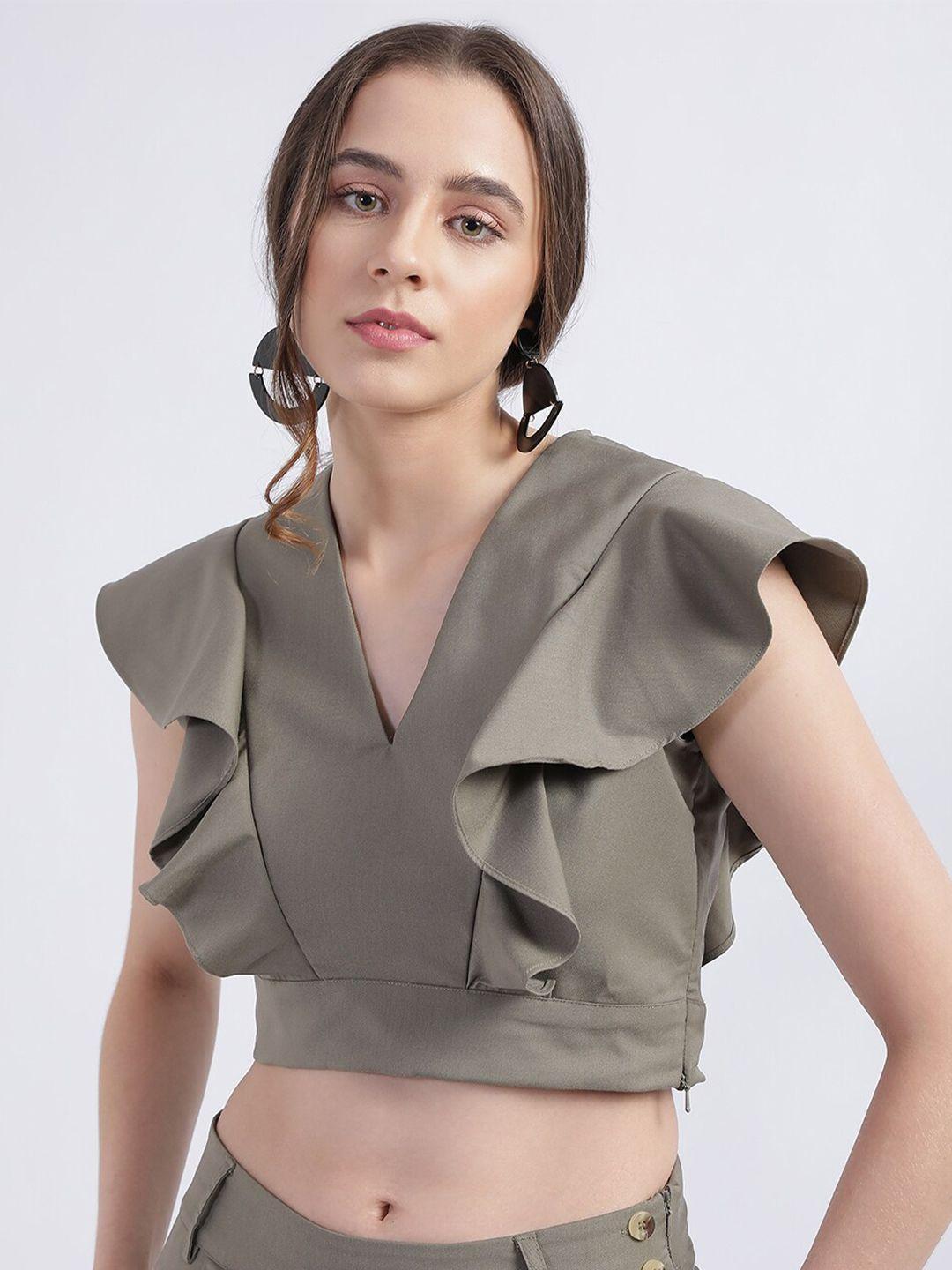 centrestage green flutter sleeve crop top