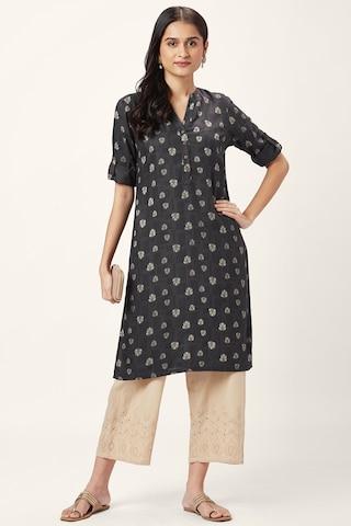 charcoal floral print casual mandarin 3/4th sleeves knee length women regular fit kurta