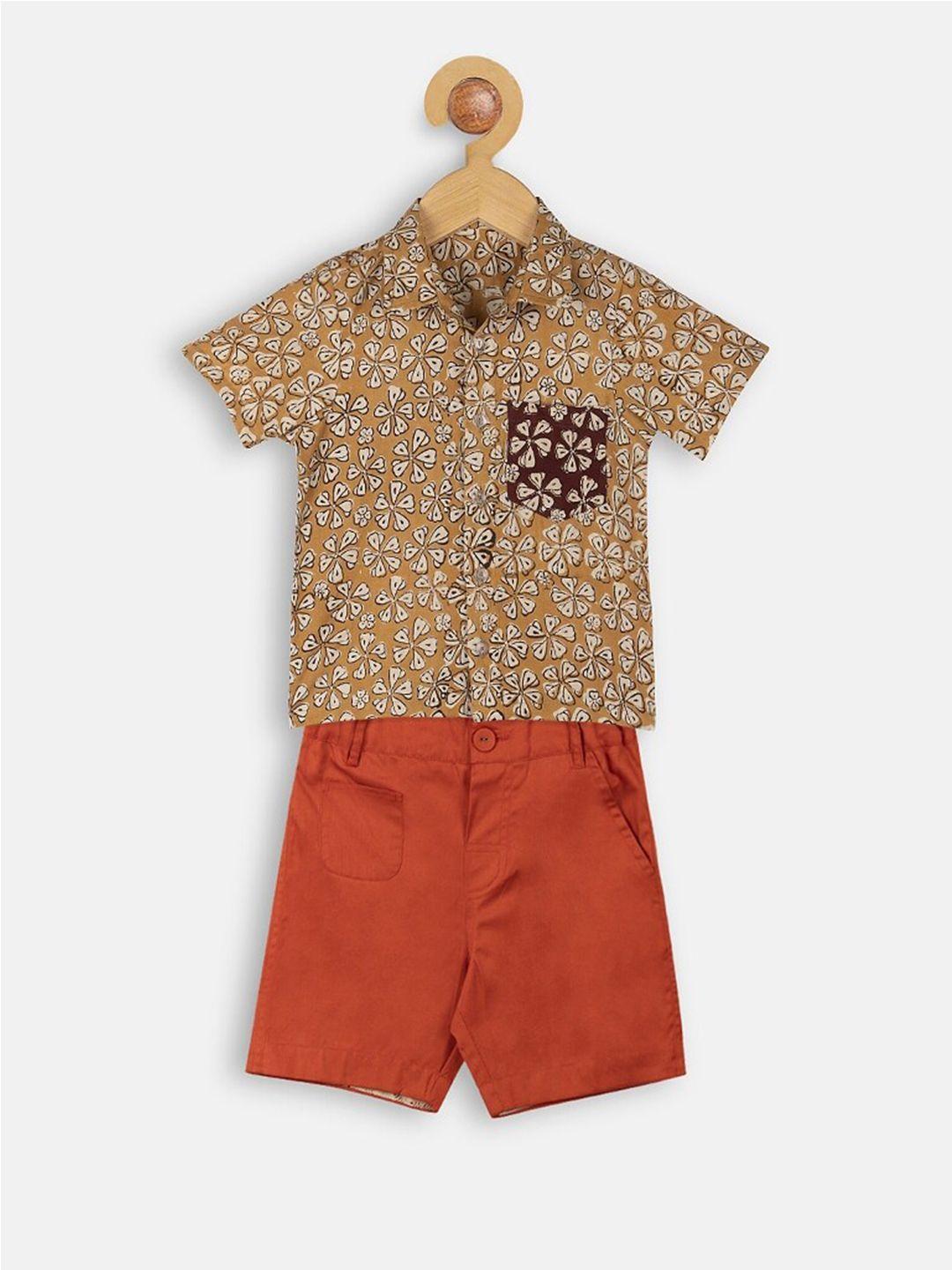 charkhee boys mustard & orange printed shirt with shorts