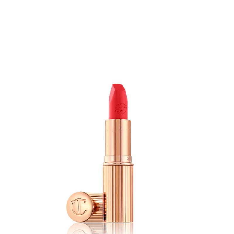 charlotte tilbury hot lips