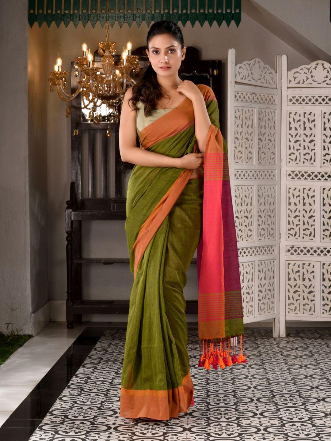 charukriti green & magenta solid woven design handwoven pure cotton saree