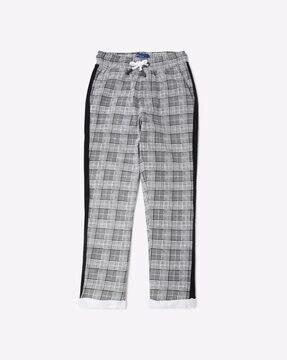 checked straight fit trousers with insert pockets