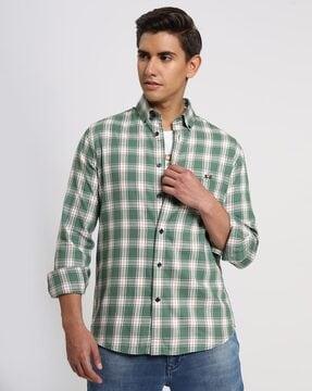 checked tailored fit shirt with patch pocket