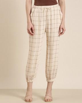 checked woven flat-front trousers