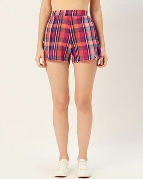 checked elasticated waist shorts