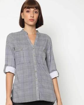 checked high-low shirt