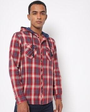 checked hooded shirt with flap pocket