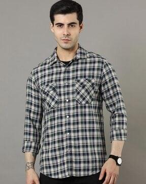 checked pattern shirt with flap pockets