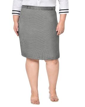 checked pencil skirt