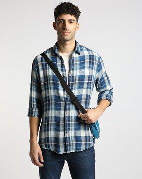 checked regular fit shirt