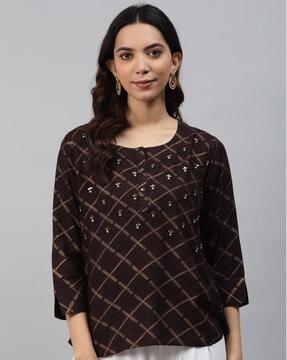 checked round-neck tunic