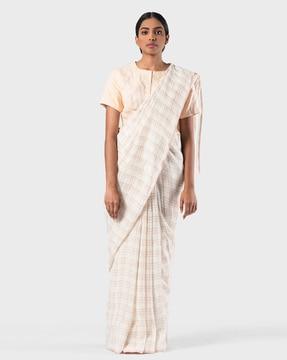 checked saree with contrast border