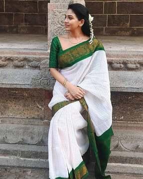 checked saree with contrast border