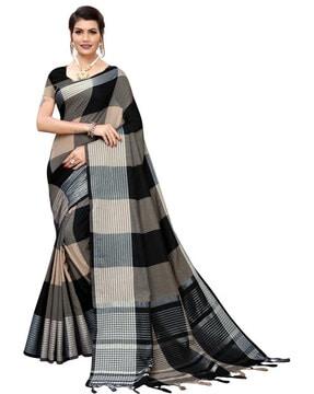 checked saree with tassels