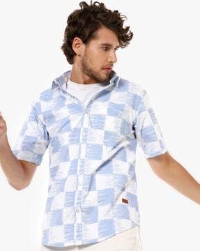 checked shirt with curved hem