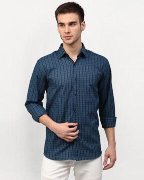 checked shirt with curved hemline