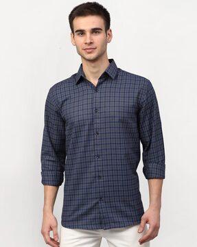 checked shirt with curved hemline