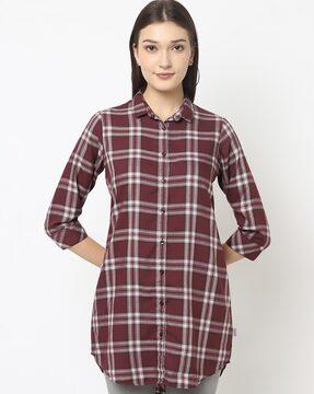 checked shirt with curved hemline