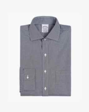 checked shirt with cutaway collar