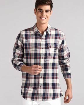 checked shirt with flap pocket