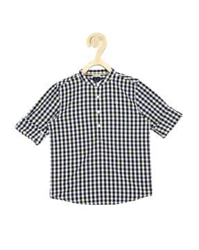 checked shirt with roll-up tab