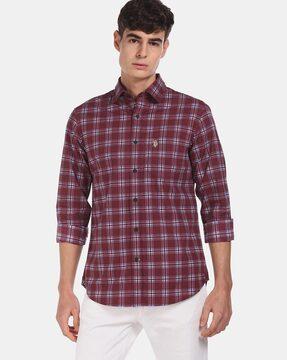 checked shirt with spread collar