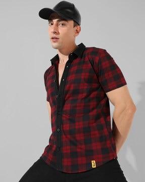 checked shirt with spread collar