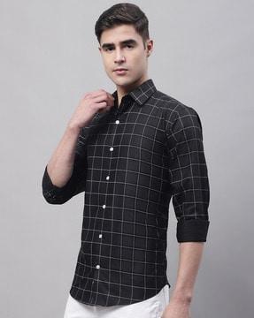 checked shirt with spread collar