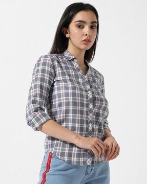 checked shirt with spread collar