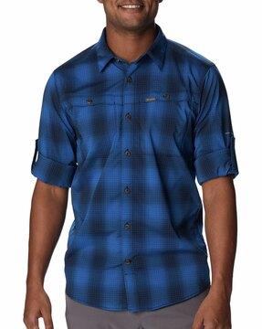 checked shirt with spread collar