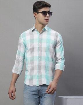 checked shirt with spread collar