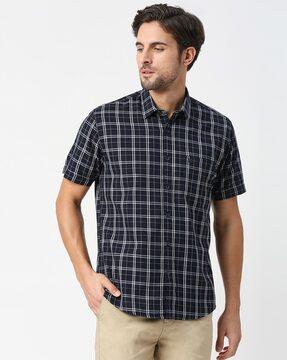 checked short sleeves shirt