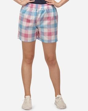checked shorts with elasticated waist