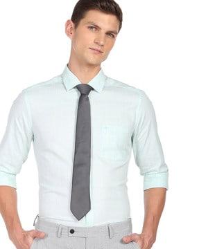 checked slim fit shirt with patch pocket