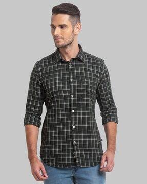 checked slim fit shirt with patch pocket