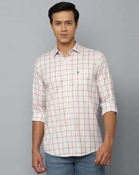 checked slim fit shirt with patch pocket