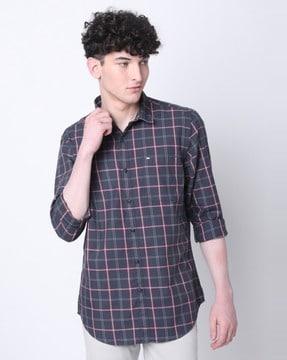 checked slim fit shirt with patch pocket