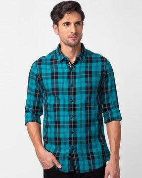 checked slim fit shirt with spread collar