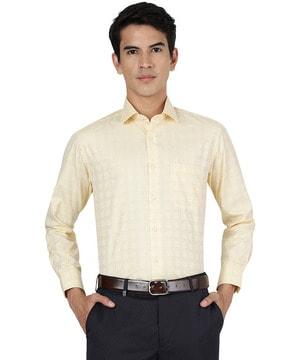 checked slim fit shirt with spread collar