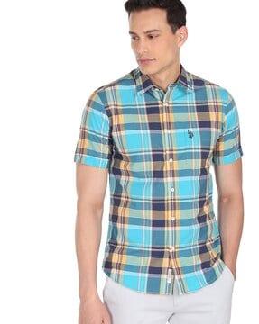 checked spread-collar shirt