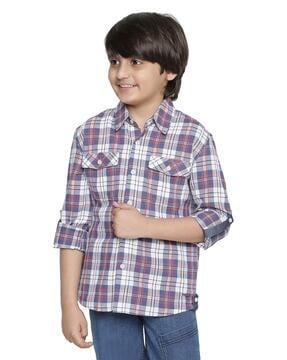 checked spread-collar shirt